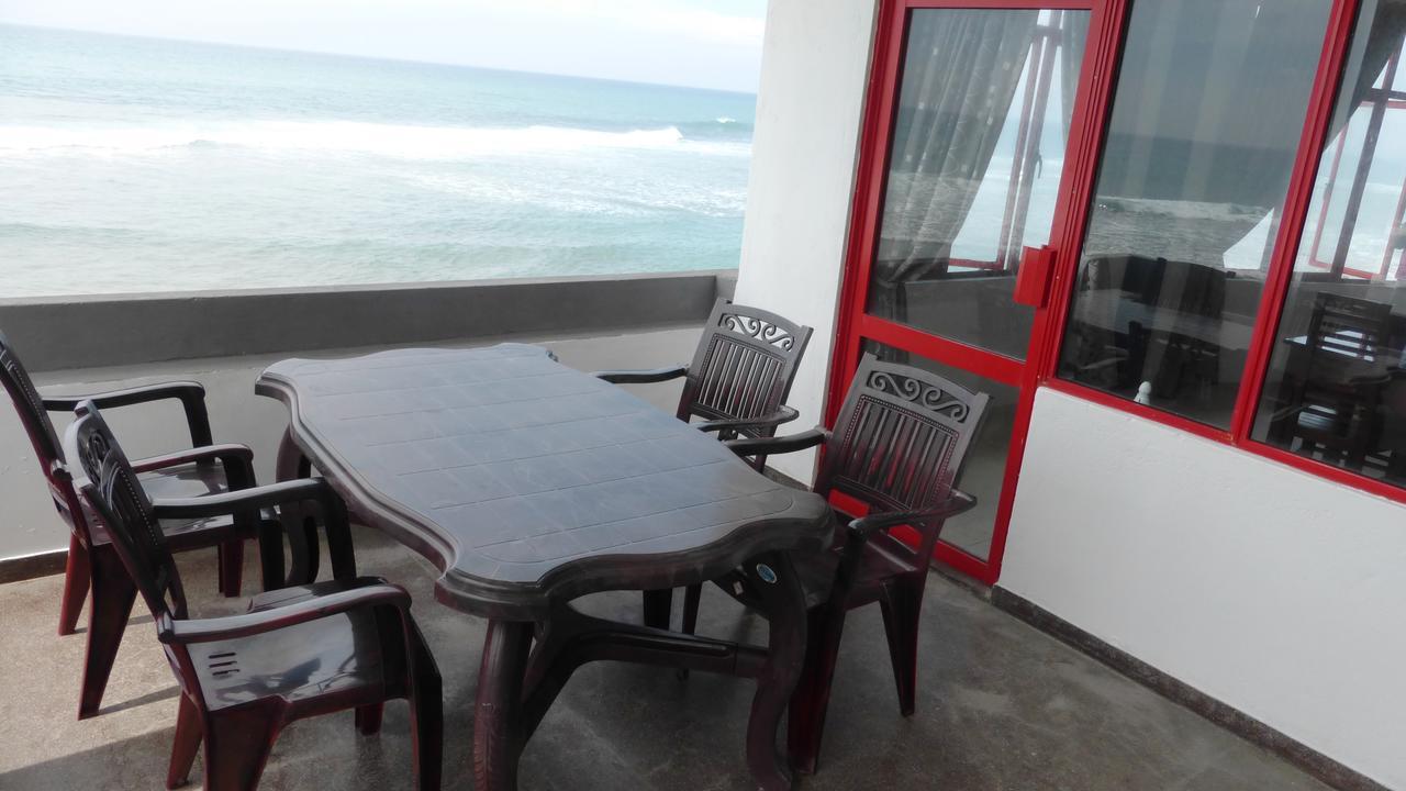 Ocean Reef Hotel هيكادوفا المظهر الخارجي الصورة