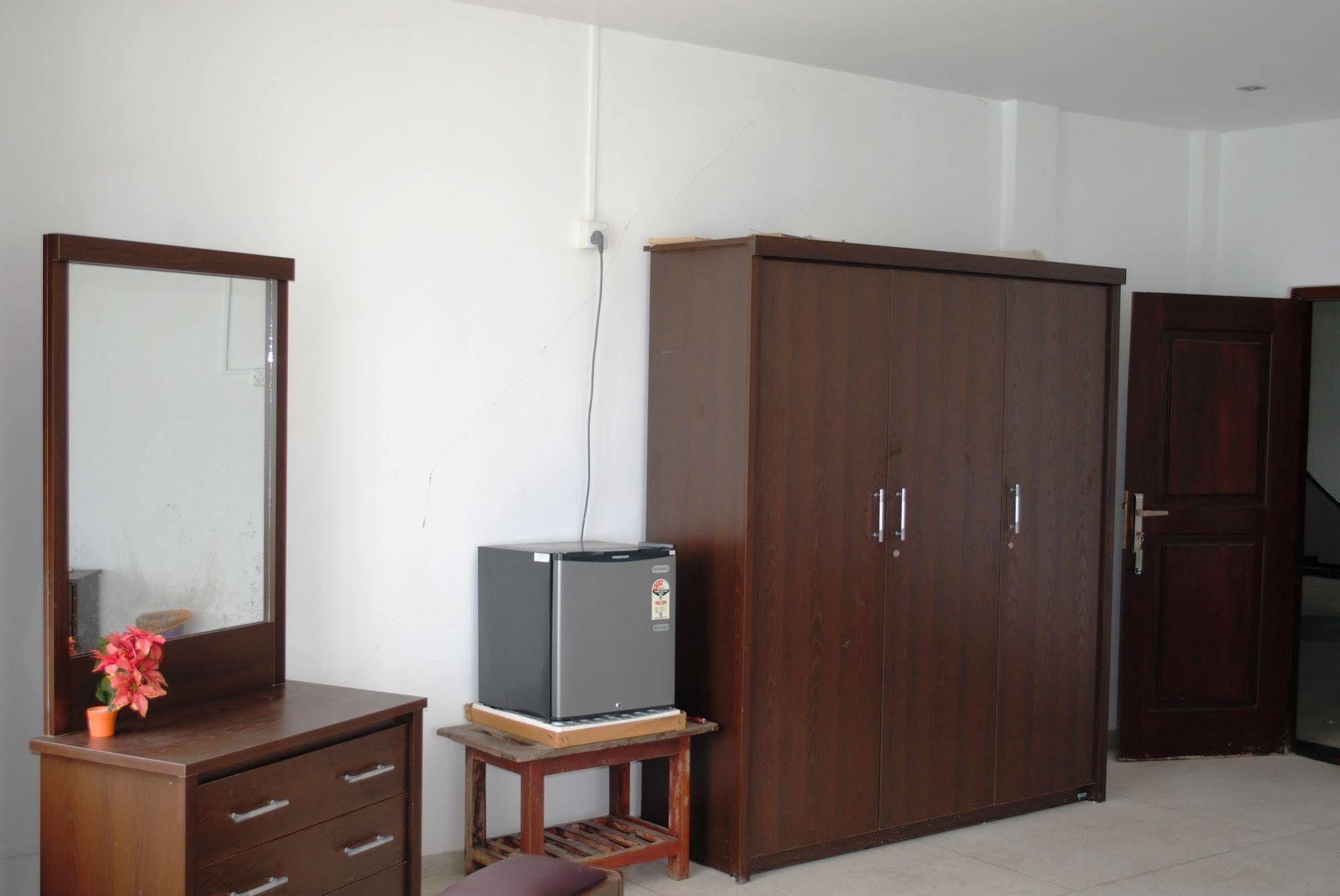 Ocean Reef Hotel هيكادوفا المظهر الخارجي الصورة